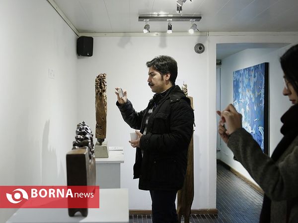 افتتاح نمایشگاه «اندر میانم پیچ پیچ»
