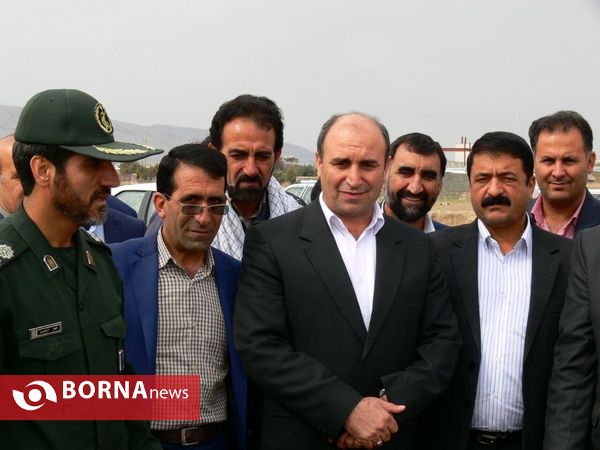 آغازفعالیتهای درختکاری در رومشکان درآستانه هفته منابع طبیعی