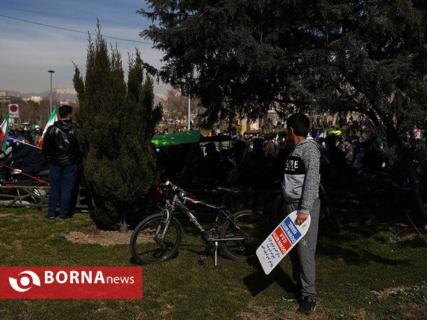 راهپیمایی روز ۲۲ بهمن - تهران ( ۴ )