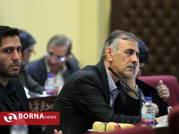 نشست وزیر ورزش و جوانان با روسای فدراسیون های ورزشی