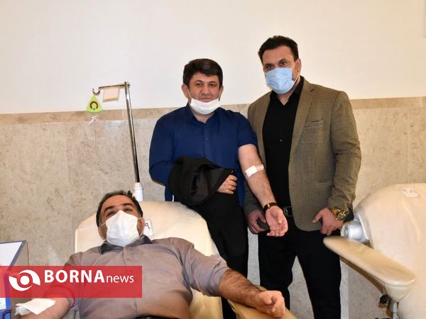 جامعه ورزش و جوانان به پویش نذر خون پیوستند