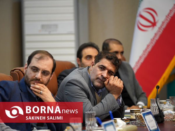 دیدار هیات علمی تاجیکی با معاون علمی فناوری رییس جمهور