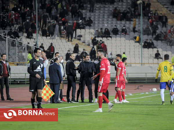 دیدار تیم های فوتبال پرسپولیس -صنعت نفت