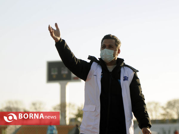 دیدار تیم های فوتبال پیکان- آلومینیوم اراک