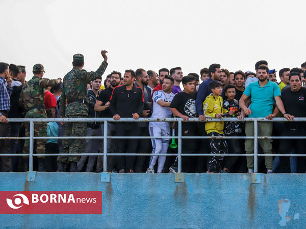 دیدار تیم های فوتبال آلومینیوم - نساجی