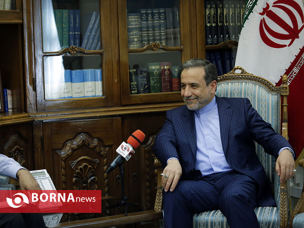 مصاحبه اختصاصی خبرگزاری برنا با دکتر عباس عراقچی