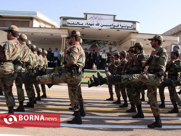 صبحگاه مشترک نیروهای مسلح -شیراز