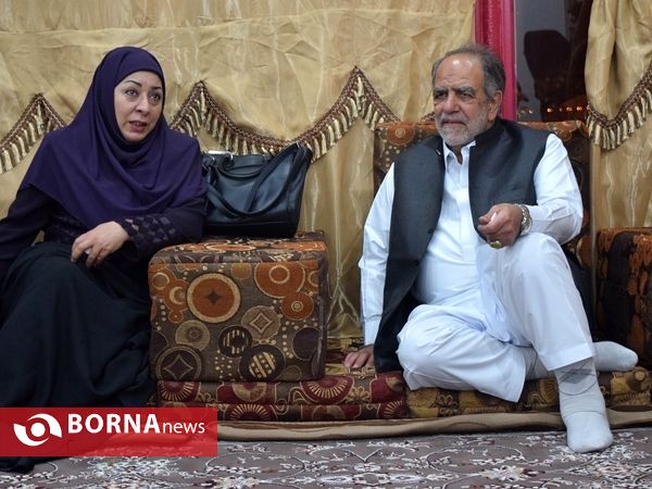 اکبر ترکان با پوشش بلوچی
