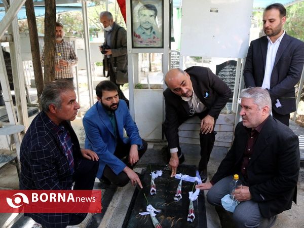 تجدید میثاق با شهدای هنرمند