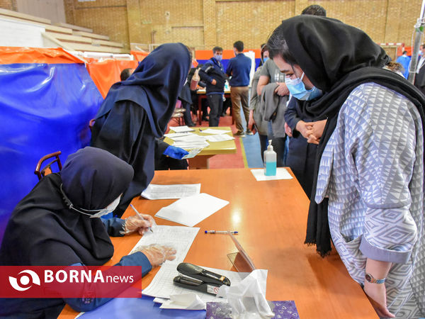 واکسیناسیون پرسنل درمان استان مرکزی