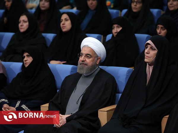 ضیافت افطار رییس جمهوری با فعالان حوزه زنان و خانواده