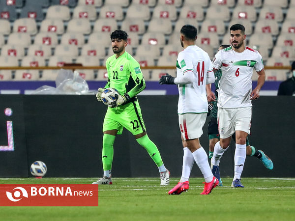 دیدار تیم های فوتبال ایران - امارات