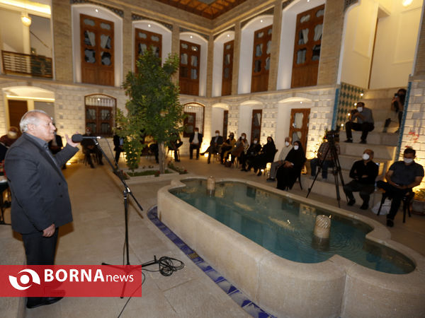 آیین معرفی چهره ماندگار مطبوعات استان فارس