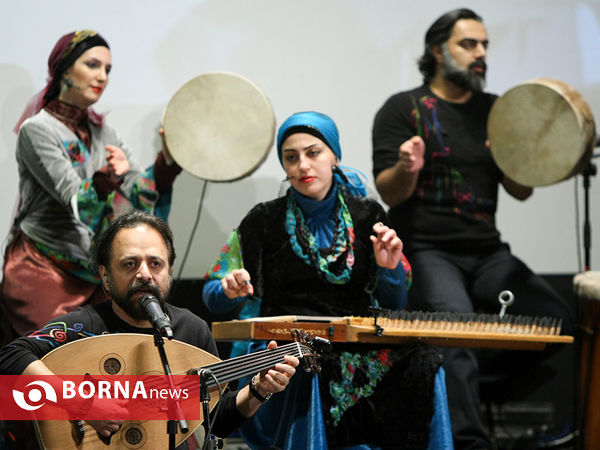 اجرای گروه موسیقی  رستاک