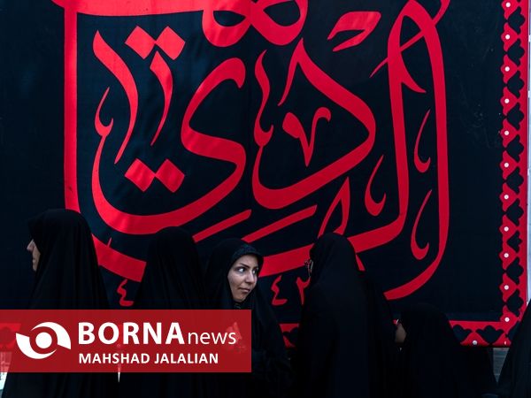 پیاده روی جاماندگان اربعین در مشهد