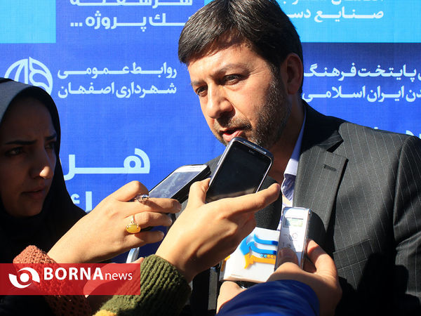 افتتاح پروژه هاي منطقه 12شهرداري اصفهان