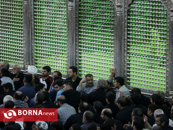 حضور رهبر انقلاب در حرم امام راحل ( ره ) -۲