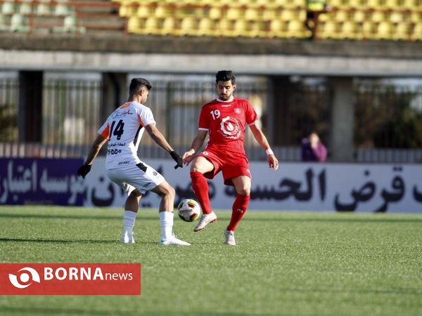 دیدار فوتبال تیم های سپیدرود رشت- سایپا تهران