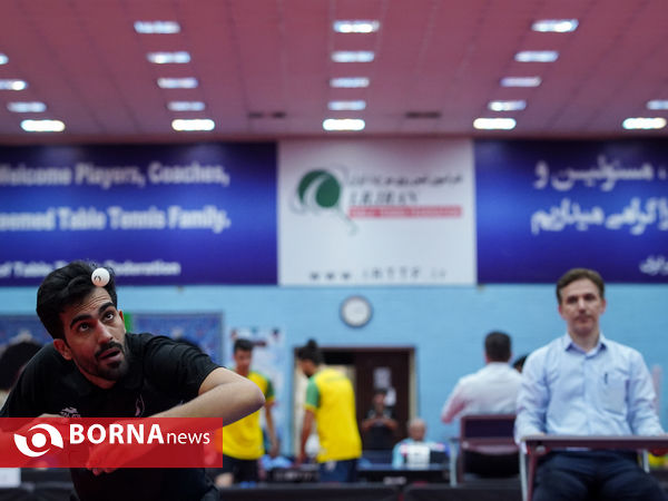 مسابقات  لیگ برتر بزرگسالان تنیس روی میز