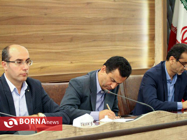 نشست فرماندار و مدیران بانک های لاهیحان