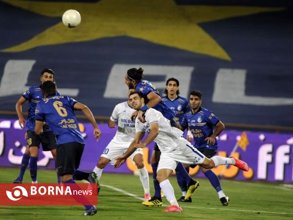 دیدار تیم های فوتبال استقلال- گل گهر سیرجان