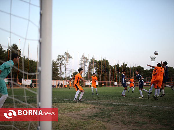 مسابقات فوتبال لیگ پرشین