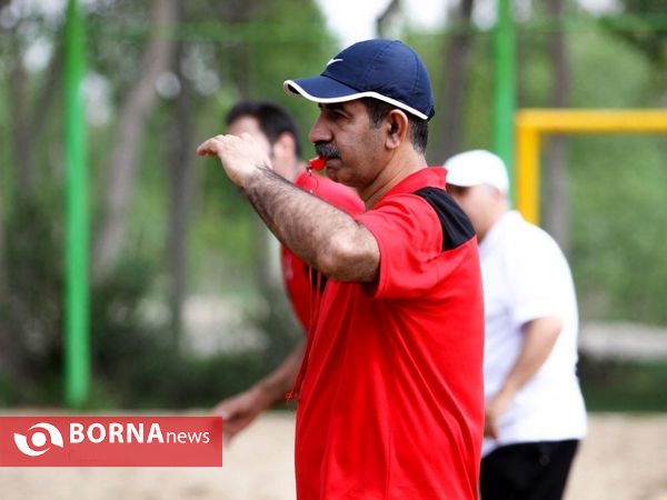 اردوی تیم ملی هندبال ساحلی در اصفهان