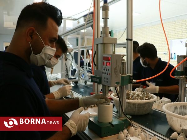 "جهش تولید در سرزمین فتح"- بهره برداری از واحد تولید کننده لامپ های کم مصرف در شهرک صنعتی خرمشهر