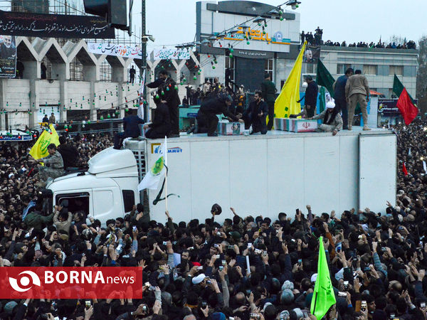 وداع تاریخی مشهدی ها با سردار صلح و امنیت