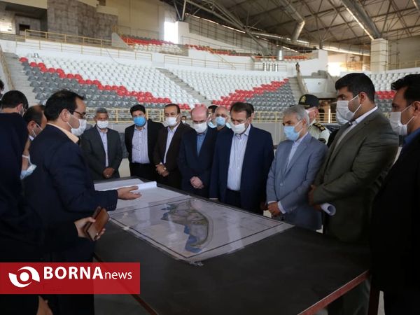 بازدید دکتر نوبخت از ورزشگاه شش هزار نفری شهر شیراز