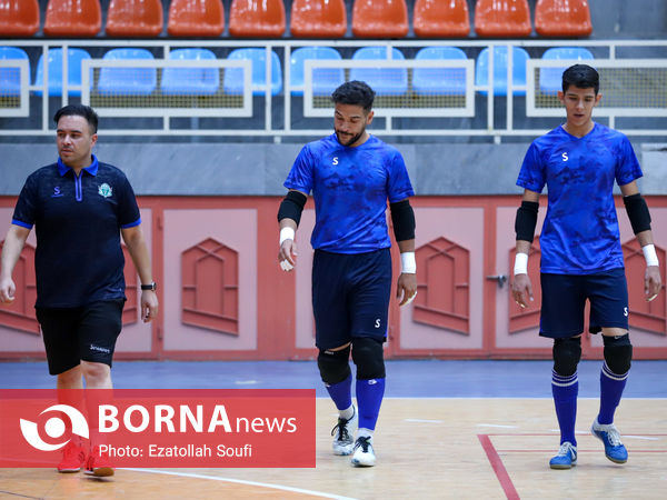تمرینات پیش فصل تیم فوتسال آلومینیوم