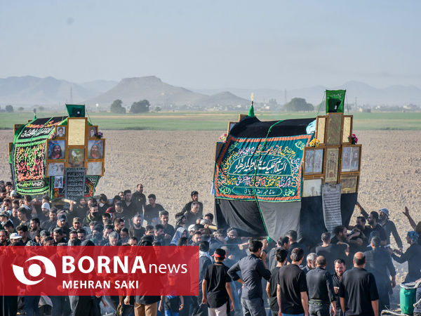 عزاداری مردم روستای کارچان در روز تاسوعا