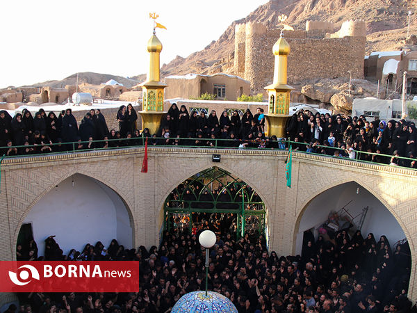 مراسم روز تاسوعای حسینی در روستای هفتهر - یزد