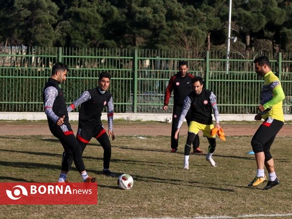 تمرینات نیم فوتبال سپیدرود رشت در تهران