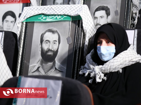 ارتباط تلویزیونی مقام معظم رهبری با پیشکسوتان دفاع مقدس