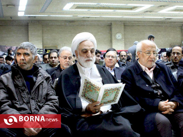 مراسم ختم برادر دکتر انتظامی در مسجد نور