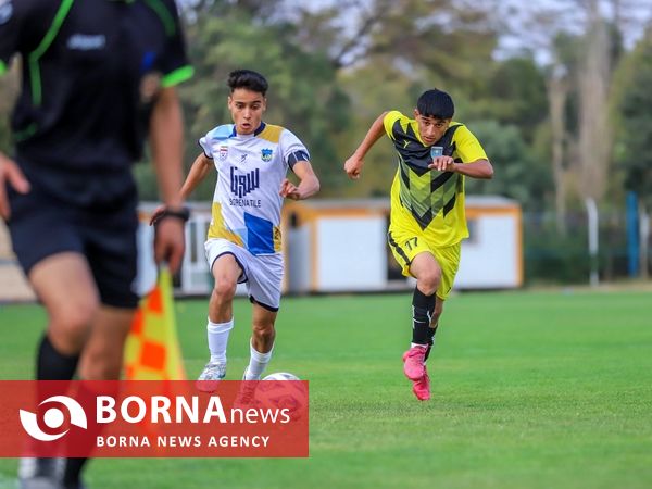 دیدار تیم های فوتبال بامداد  اراک- بصیر اهواز