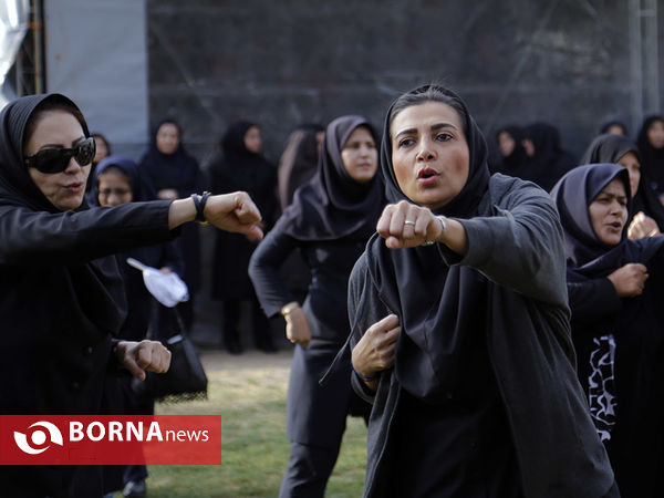 پیاده روی دکتر مناف هاشمی و کارکنان وزارت ورزش و جوانان به مناسبت هفته تربیت بدنی