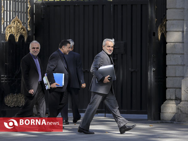 درحاشیه امروز هیات دولت