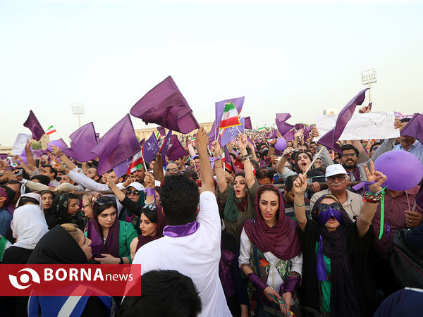 دکتر روحانی در جمع مردم اهواز