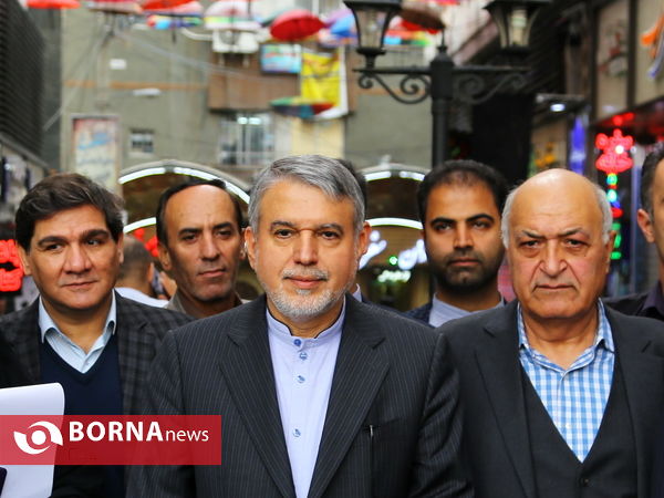 کتابگردی وزیر ارشاد