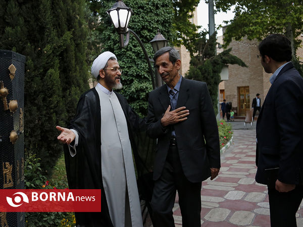 ضیافت افطاری حجت الاسلام والمسلمین احمد مازنی