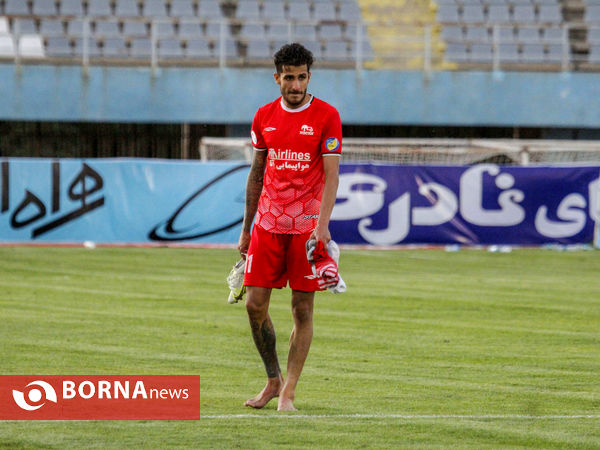 در حاشیه دیدار تیم های فوتبال آلومینیوم - تراکتور سازی