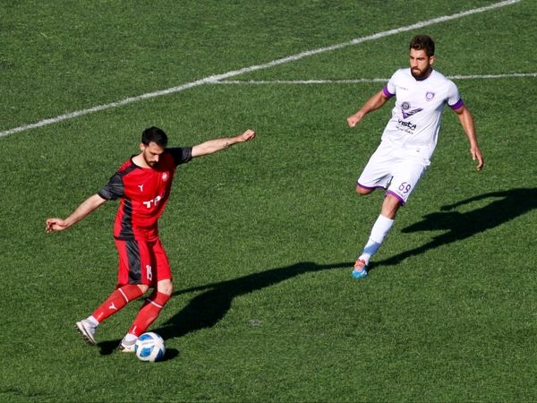 دیدار تیم‌های فوتبال سپیدرود رشت _  ویستاتوربین تهران