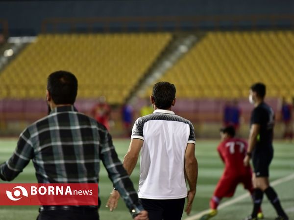 گزارش تصویری دیدار تیم‌های ۹۰ ارومیه و خوشه‌طلایی ساوه