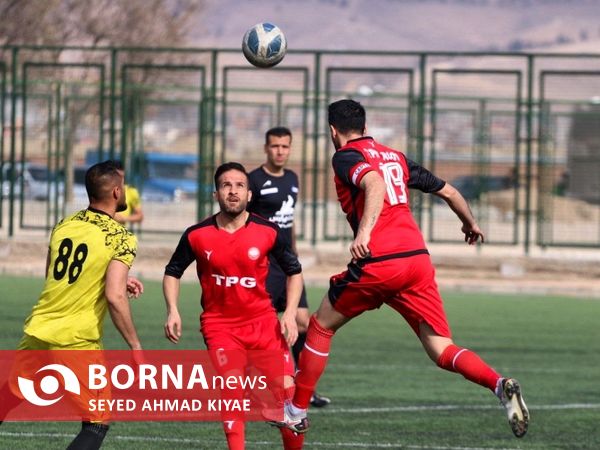 دیدار تیم‌های فوتبال سپیدرود رشت _ اترک بجنورد