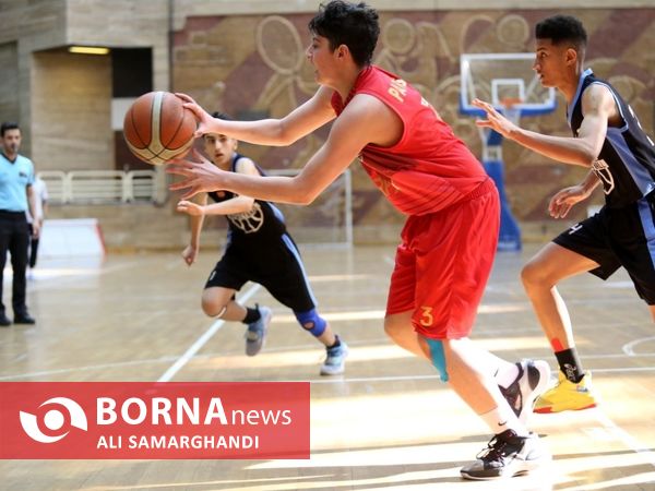 رقابت های پلی آف لیگ نوجوانان کشور 