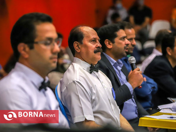 مسابقات بوکس قهرمانی بزرگسالان استان مرکزی