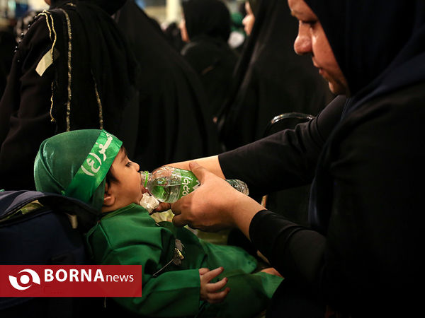 مراسم شیرخوارگان حسینی در مصلی تهران