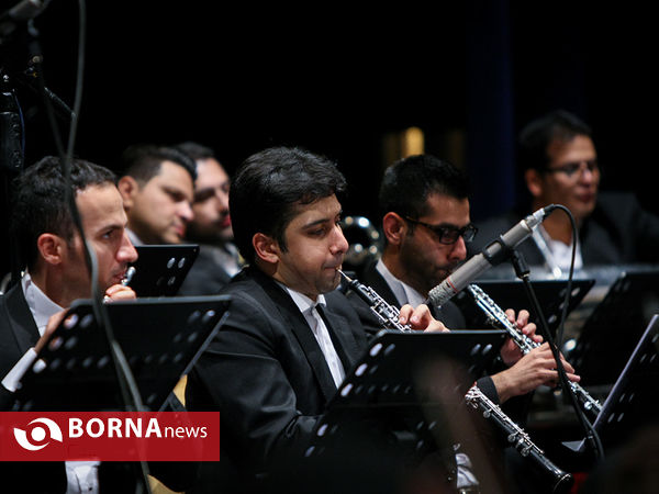 کنسرت پرواز همای